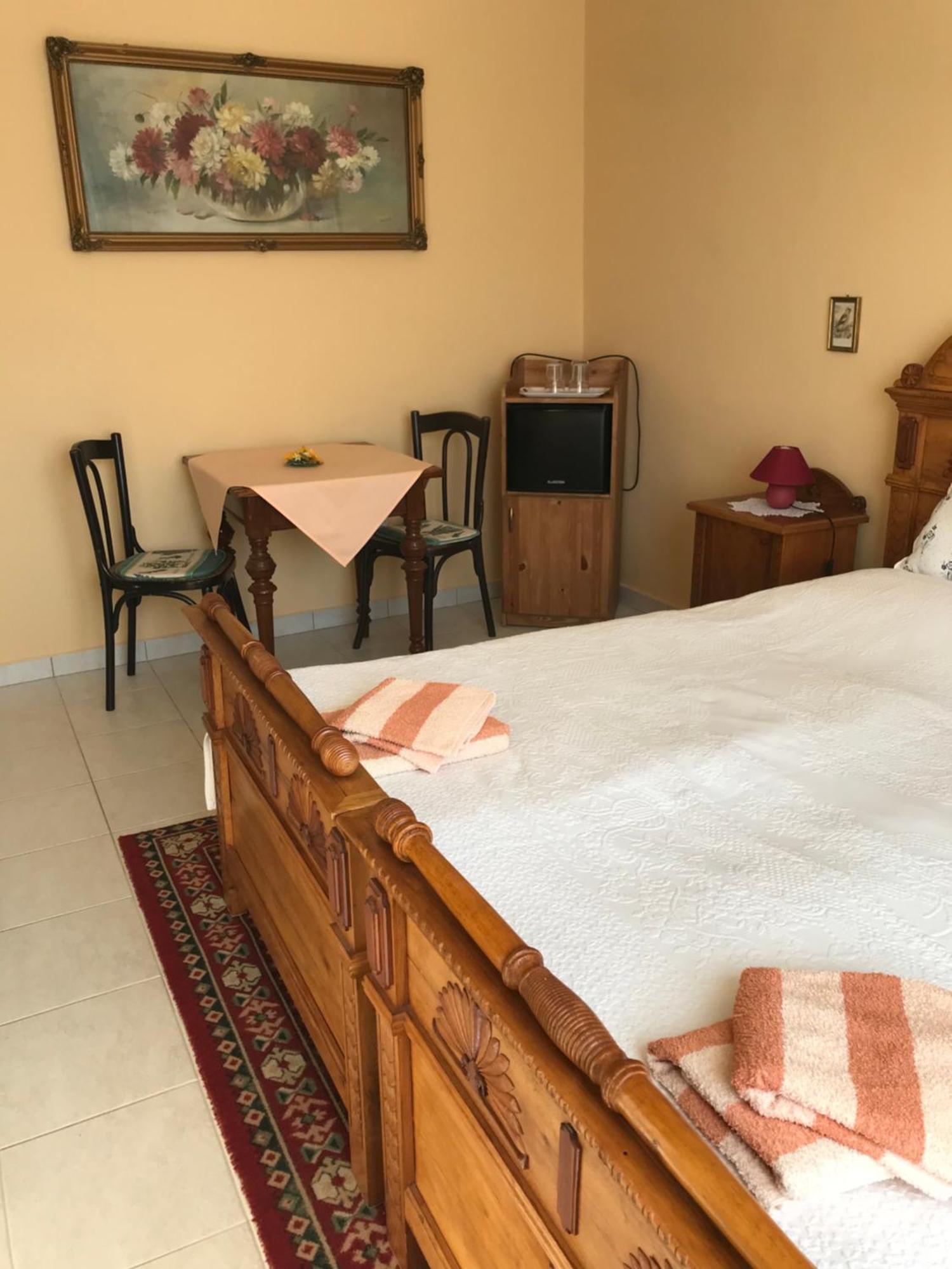 Falubíró Vendégháza Bekolce Esterno foto